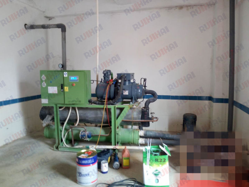 60HP / 50rt / 216kw Cooling Capacity Industrial Water Cooled Hanbell Screw Compressor Chillers