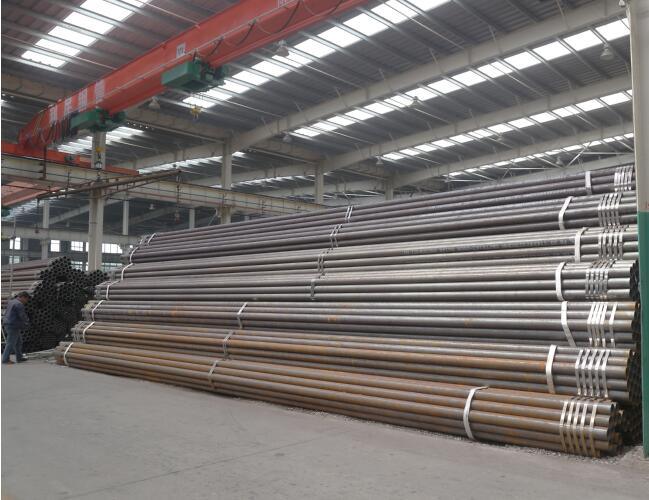 API 5L Hot Rolled Seamless Carbon Steel Pipe Supplier