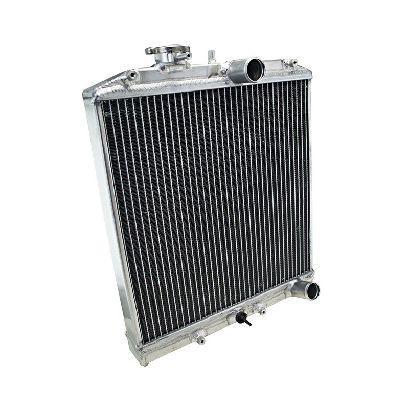 High Performance Cooling System Auto Radiator/Radiator for Nissan