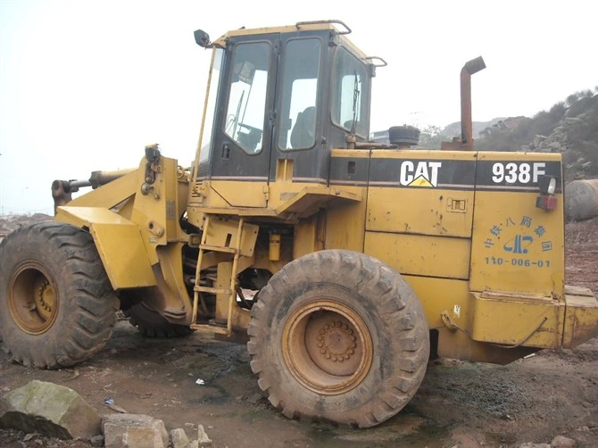 Used Construction Machinery Equipment 938f Wheel Loader with High Working Efficiency for Sale