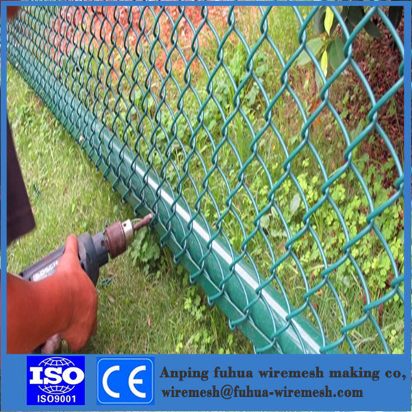 12 Gauge PVC Coated Hexagonal Chain Link Fence with Posts and Accessories
