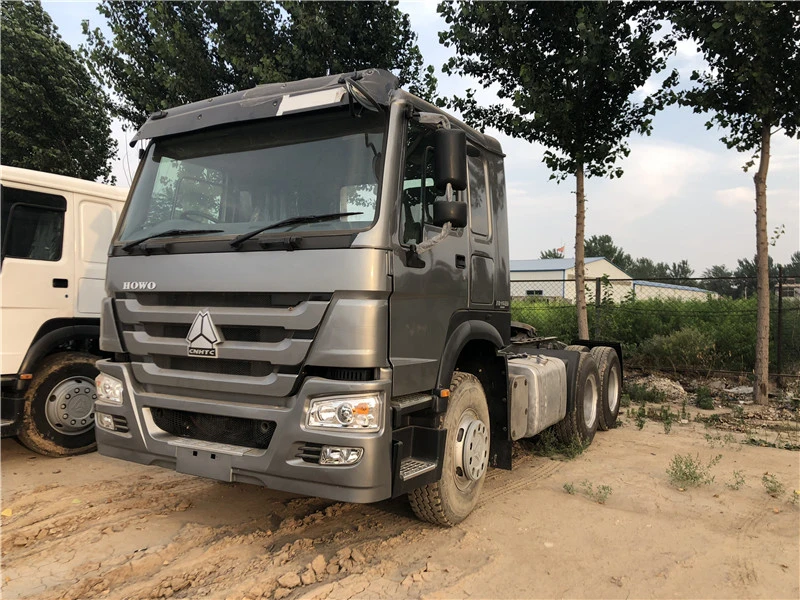 Fairly Used Original Condition HOWO Used LNG CNG Tractor Head 10 Tyres CNG Trailer Head 420HP CNG Prime Mover 6X4 CNG Tractor Truck for Sale