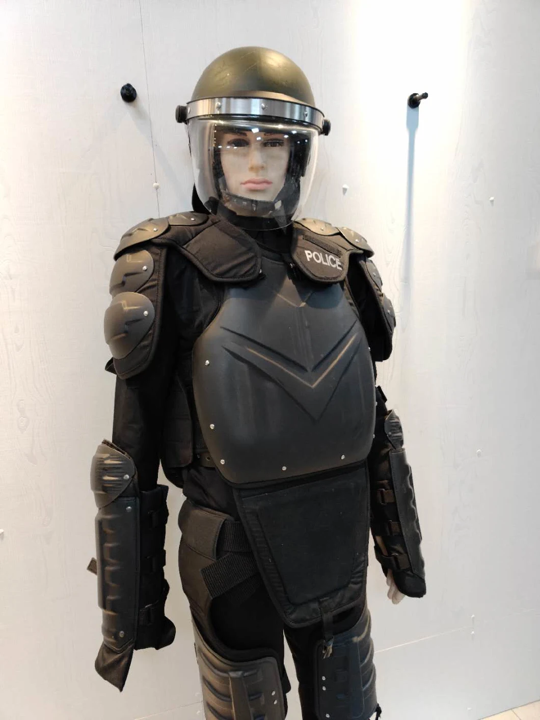 Tactical Anti Riot Suit/Body Protector with Fire Resistance