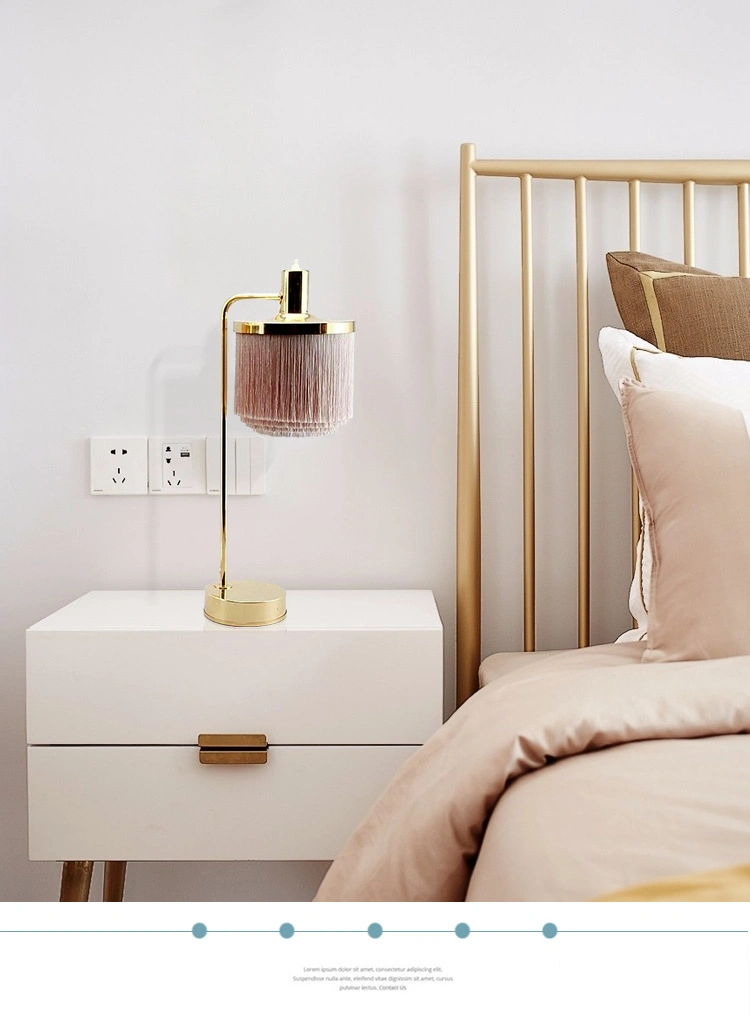 Creative Golden Plated Iron Base with Pink Tassel Silk Fringe Table Lamp (WH-MTB-158)