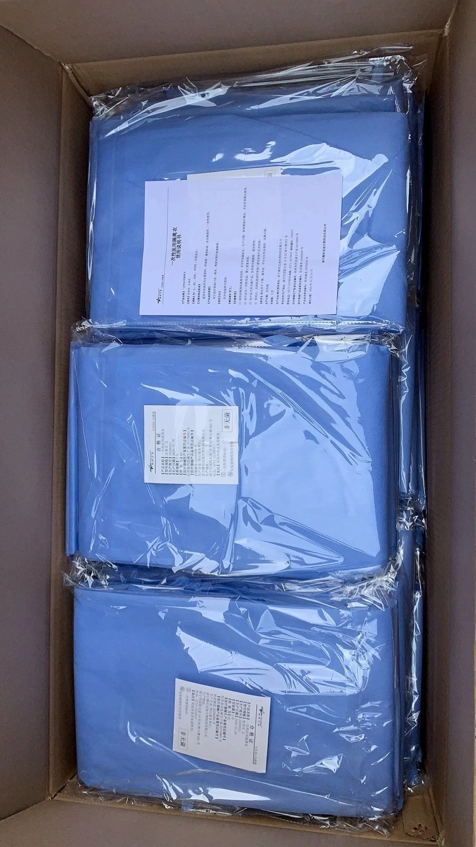 Disposable Chemical Protective Clothing Product Supply Against Splashes with Blue Strips Surgical Isolation Gown