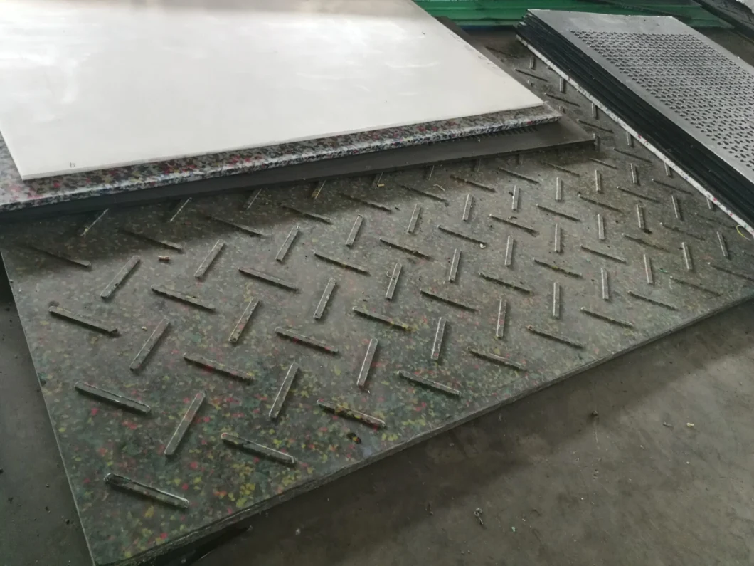 Hard Plastic Floor Portable Roadways Mat HDPE Ground Protection Road Mats