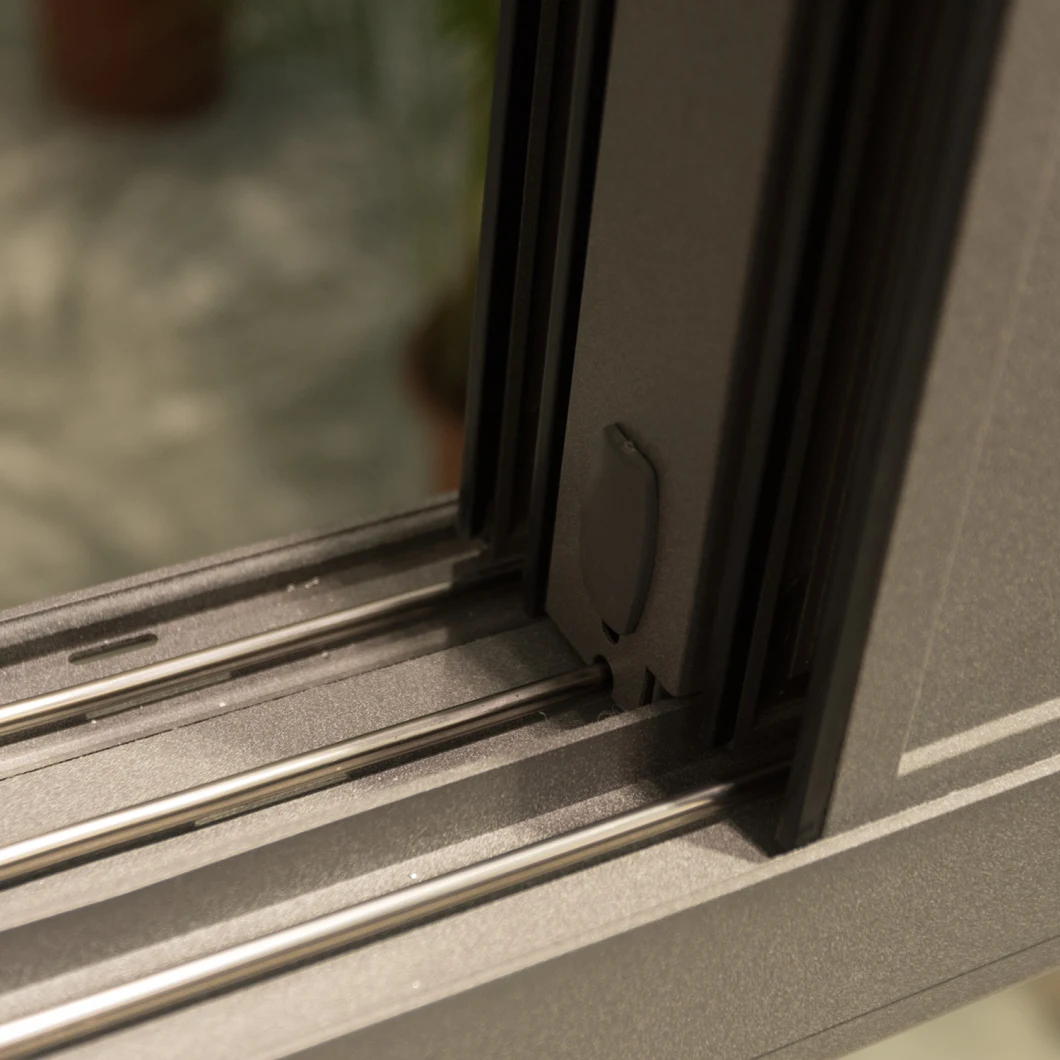 1.8mm Aluminium Sliding Window with Clear Glazing Glass for Balcony