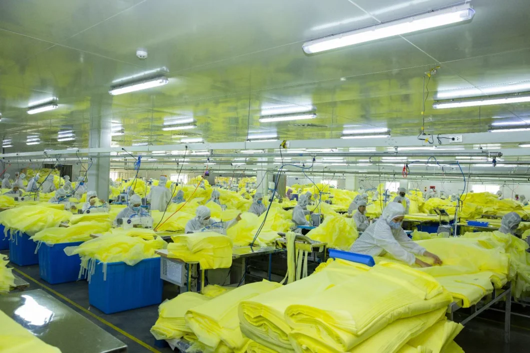 Disposable CE Hospital Coverall Medical Virus Safety Protective Clothing Non Woven Fabric with PE Film
