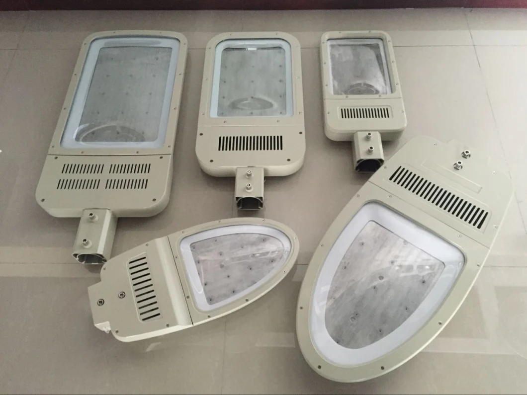 Low Maintenance Charge Die Cast Aluminum LED Street Light Housing with Ce RoHS