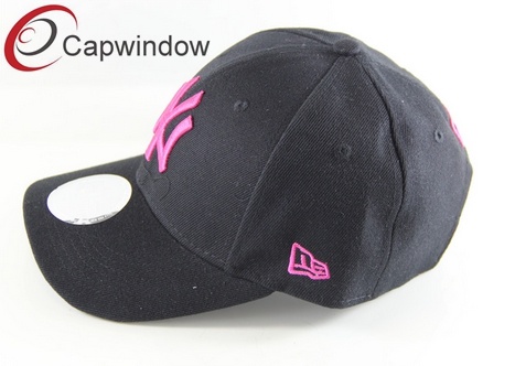 Baseball Cap Snap Back Hat with Flat Embroidery and Metal Buckle