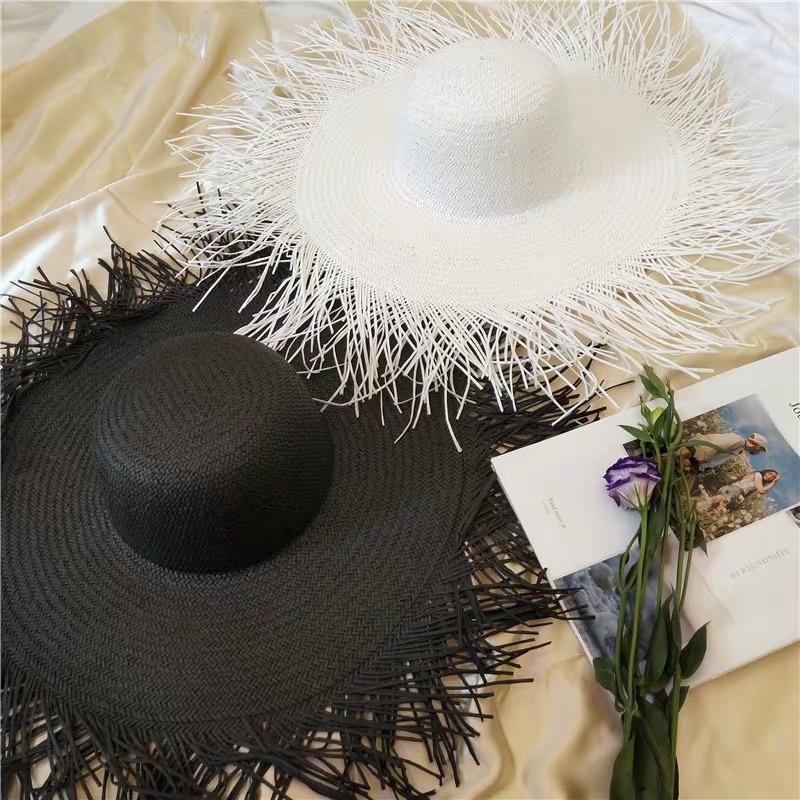 Classic Oversized Straw Hat Retro Seaside Beach Hat for Woamn