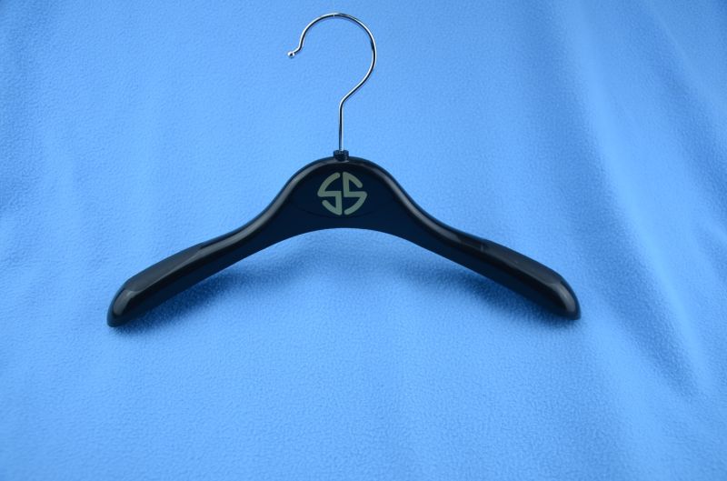 Wholesale Hangers Plastic Kids Hanger with 360 Degree Rotatable Hook