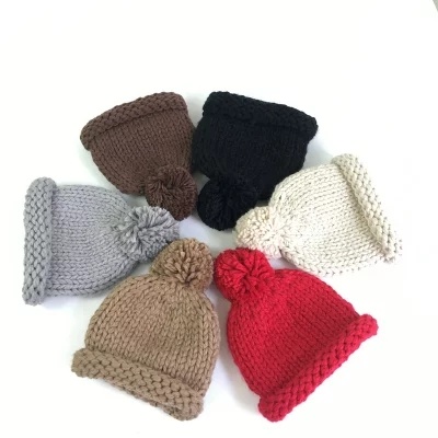 Women Leisure Winter Beanie Adult Hat with Pompom