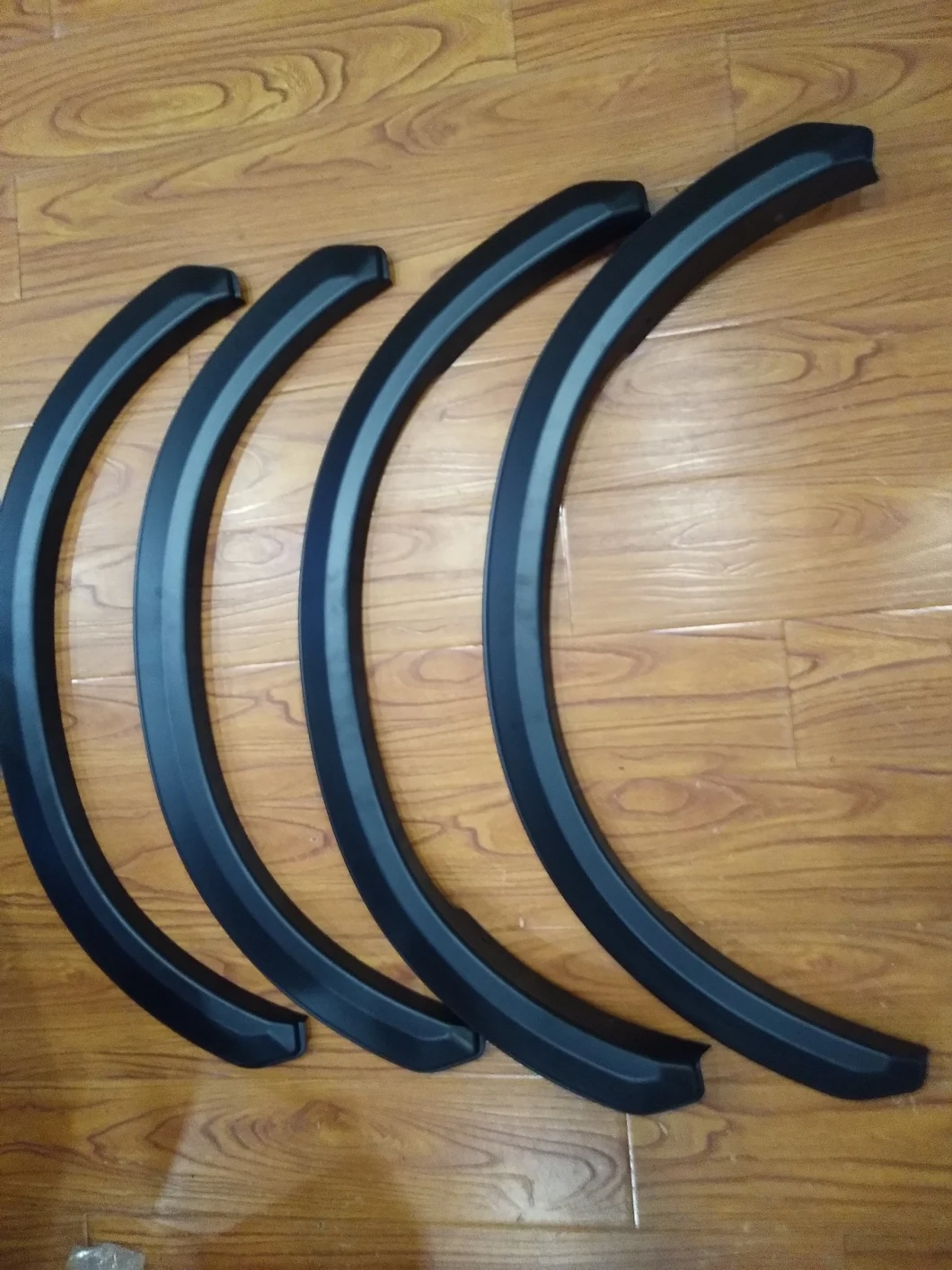 China Wholesale Wheel Arch for Hiace 2019~on