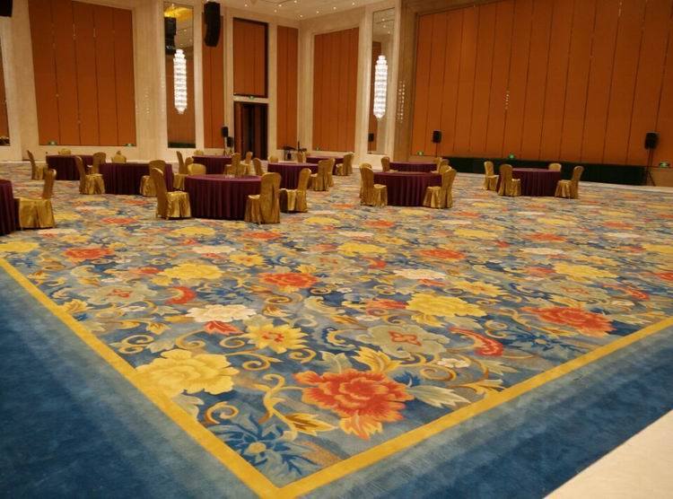 Innovflooring Carpet 3D Handtufted Abnormal Shape Rug Cheap Carpets for Room