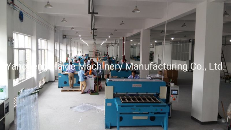 Double Side Automatic Rubber Floor Mat / Carpet / Footware Cutting Machine