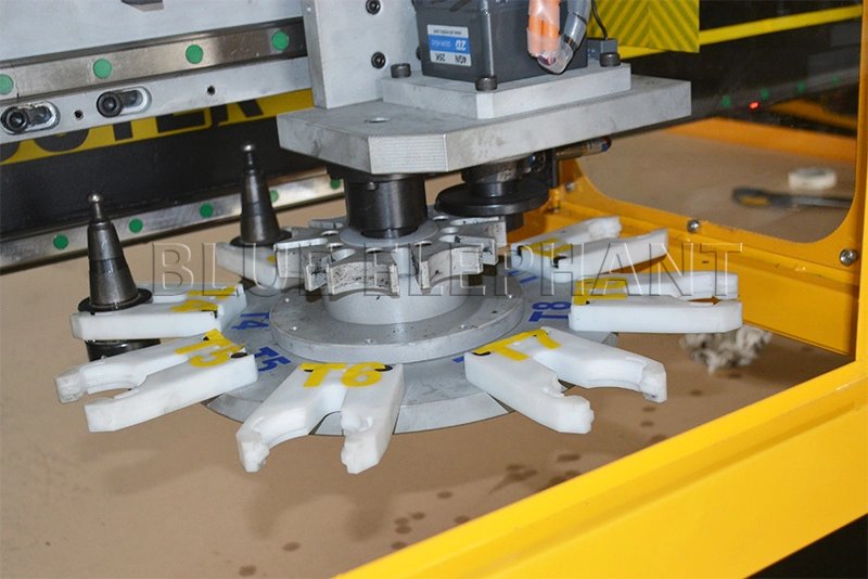 High Speed CNC Wood Carving Router Machine, Automatic 3D Wood Carving CNC Router for Furniture Equipments