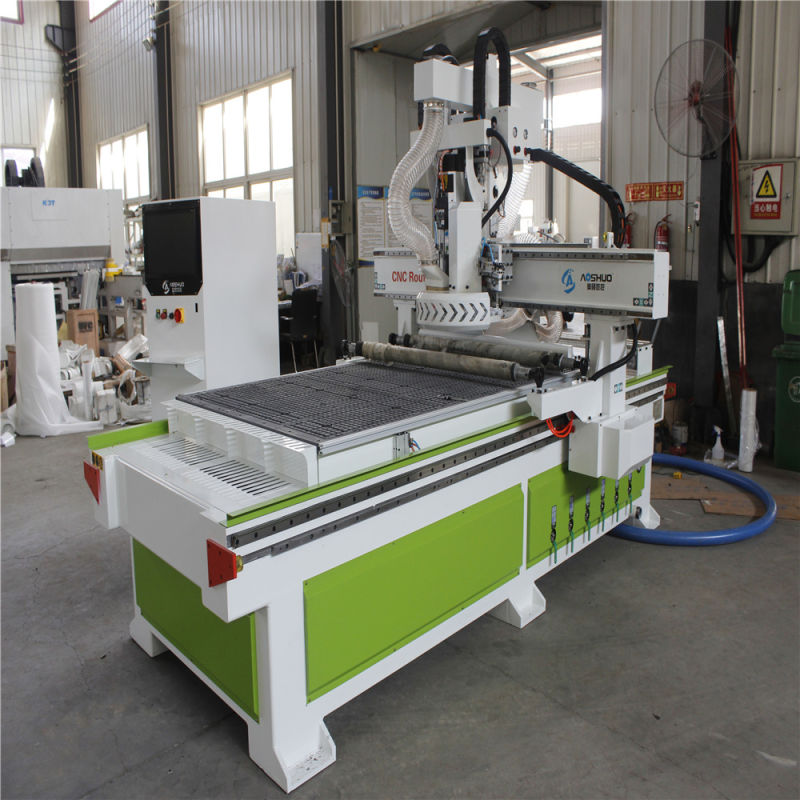 Automatic Tool Changer/China Router CNC/ Wood Router Lathe