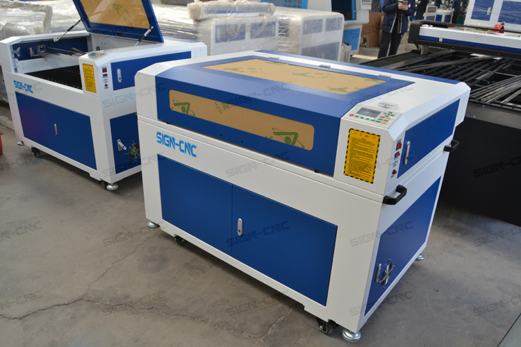 Laser Cutting Machine CO2 CNC Laser Engraving Cutting Machine for Acrylic/MDF/PVC/Glass