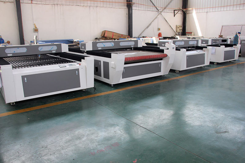 CNC Laser Cut for Metal Nonmetal CO2 Laser Cutting Flc1325A