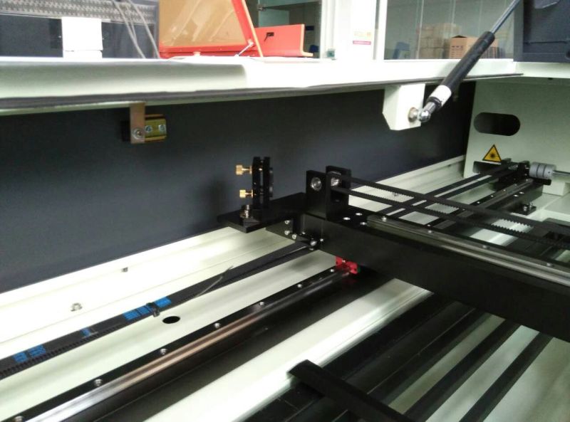 CO2 Laser Cutting Engraving Machine for Plywood