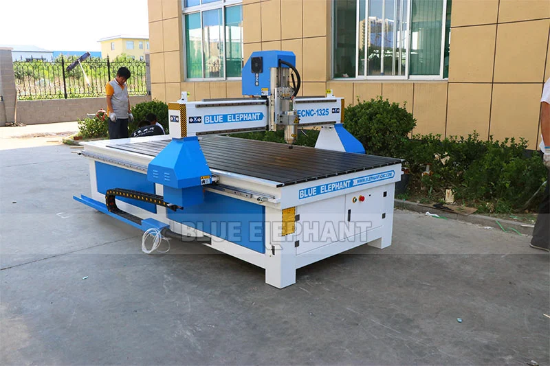 1325 CNC Router 3 Axis Cheap China Woodworking Machine Price 3kw Spindle