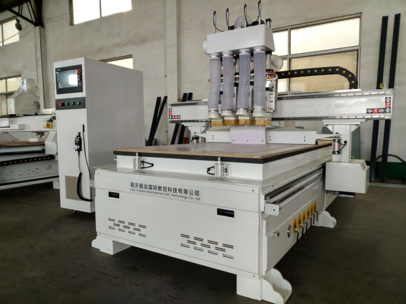 Pnematic 4 Spindle CNC Wood Carving Machine, Door Carving Machine