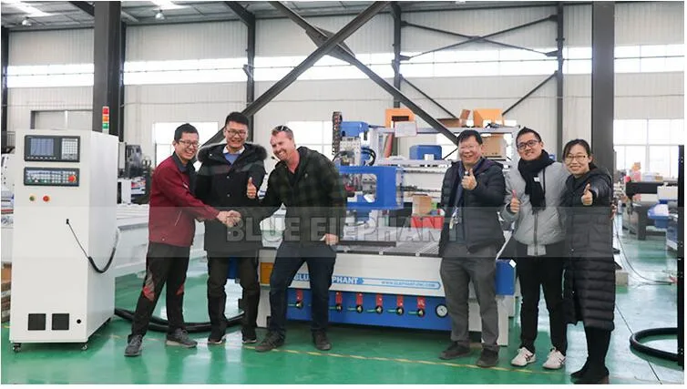 Good Quality Furniture Making Atc 1325 Rotary Taiwan Syntec CNC Wood Router Machine with Ce Certificate