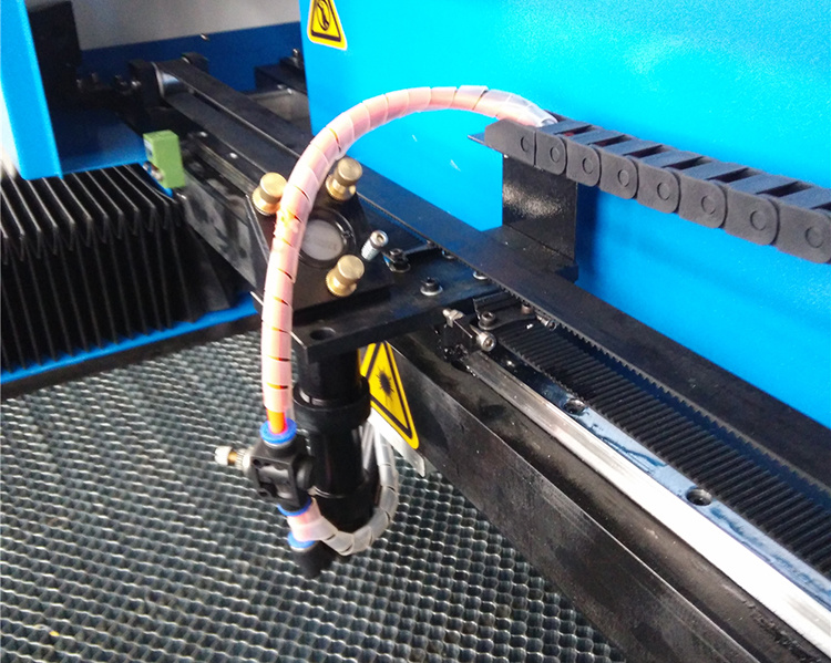 1325 CNC Laser Cutting Machine Laser Engraving Cutting Machine 100W