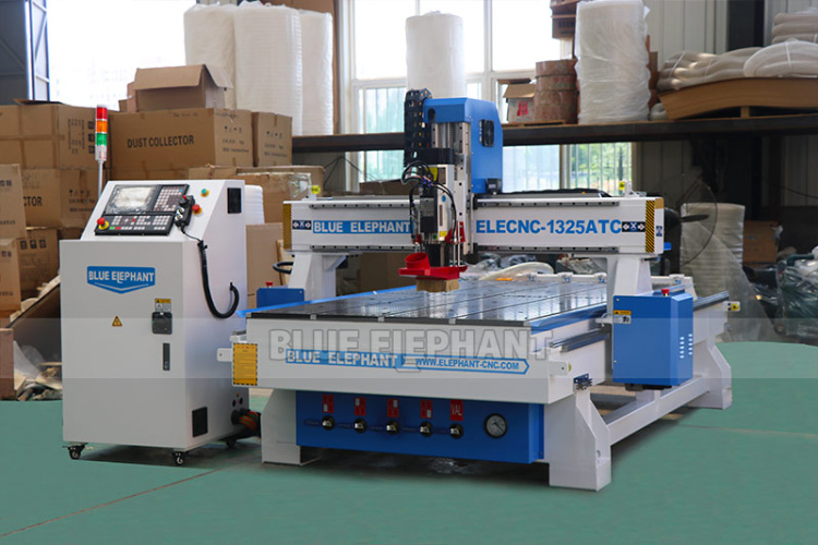 1325 Atc 3D Wood CNC Cutting Machinery for Wood Carving