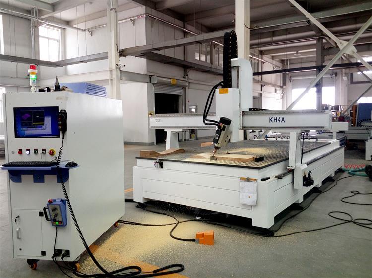 Low Cost 1325 CNC Router/4 Axis CNC Wood Engraving Machine