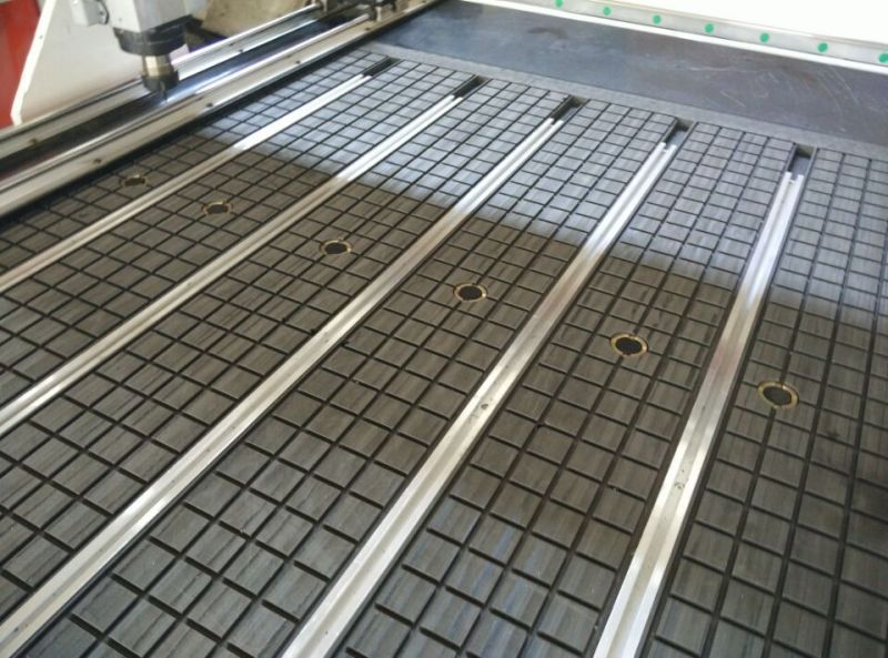 1300X2500mm 3D Wood Engraving Cutting Working CNC Machine