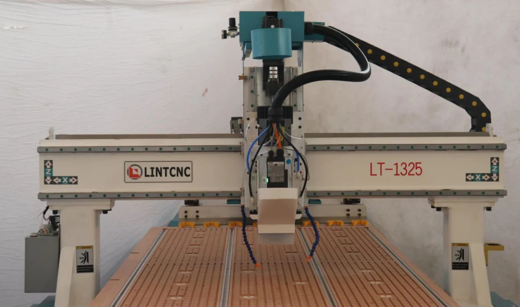Heavy Duty Woodworking CNC Router Atc 1325 1530 Machine for Wooden Door Furnitures Cabinets