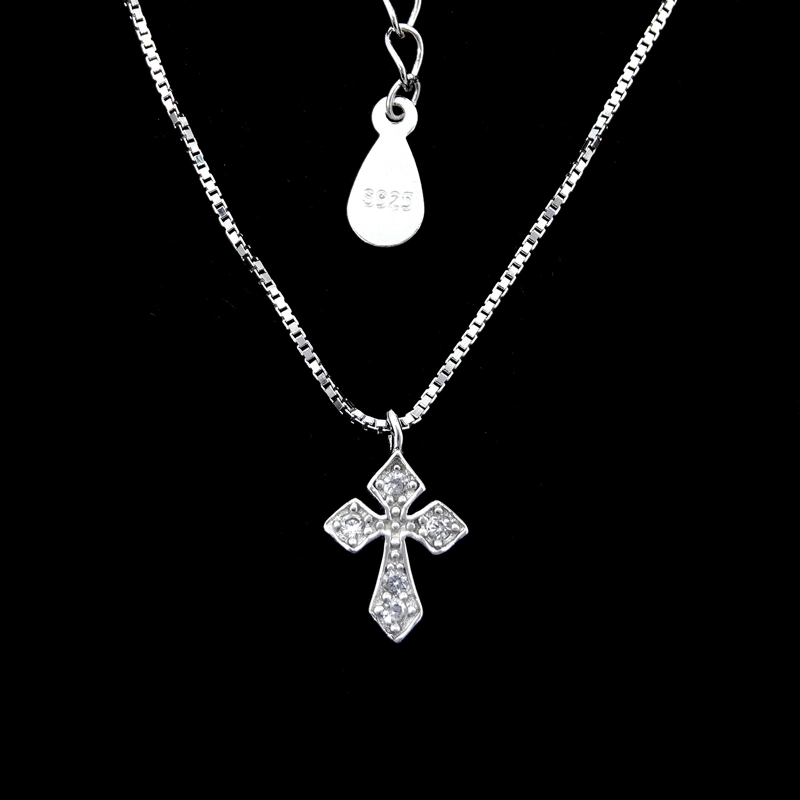 Fashion Silver Cubic Zirconia Cross Charm Simple Gold Necklace for Womens