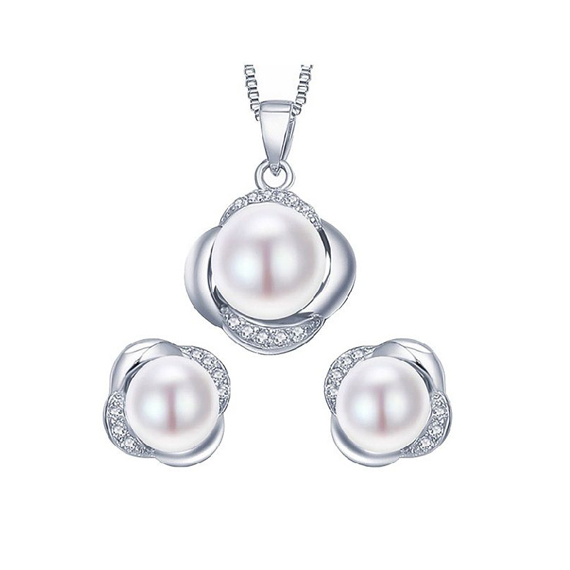 14K White Gold Diamond Jewelry with Fresh Water Pearl
