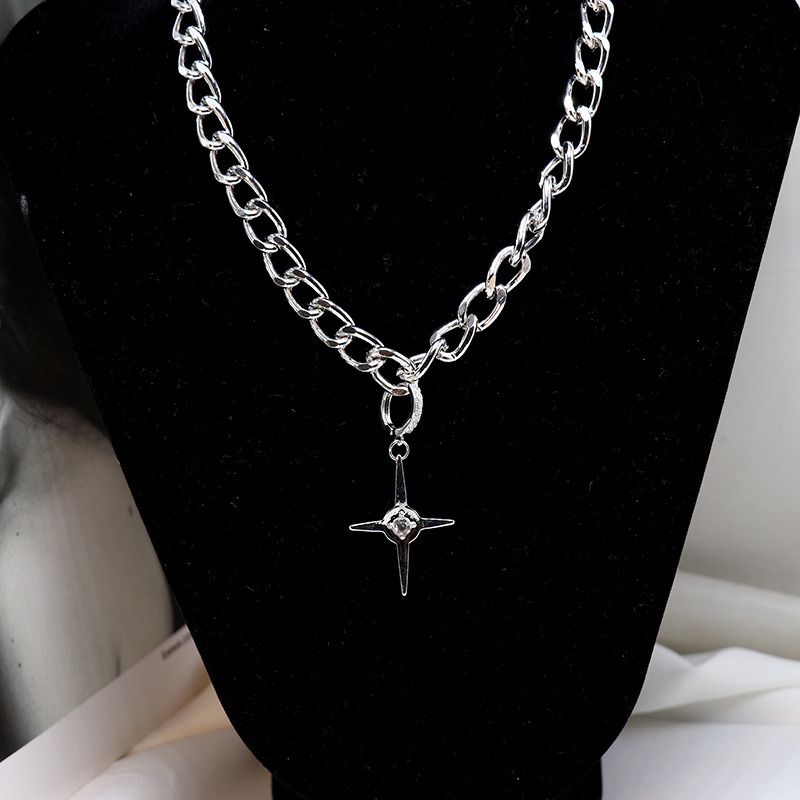 Fashion Design Diamond Cross Pendant Collar Chain Necklace
