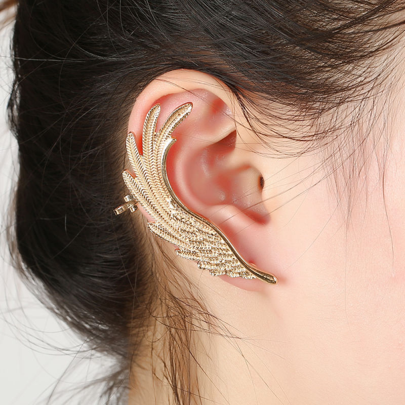 Hot Selling Personality Exaggerated Fashion Feather Wing Earring Ear Clip