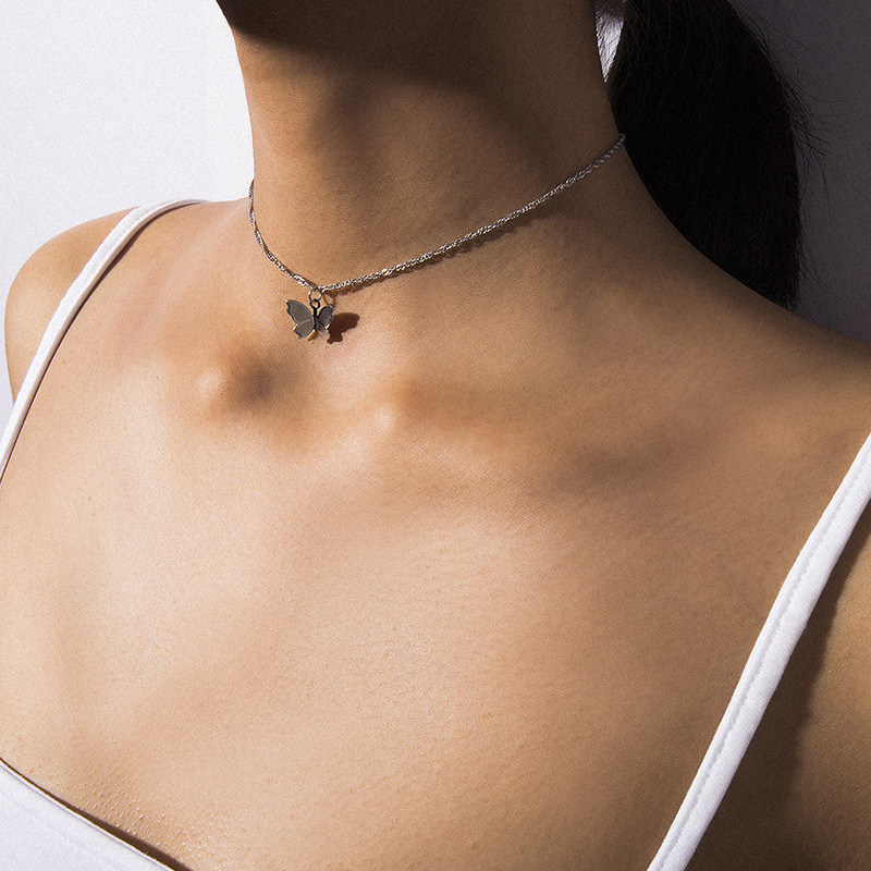 Fashion Butterfly Pendant Necklace Choker Butterfly Necklace Gold Silver Color Clavicle Chain Necklaces for Women Girls Jewelry