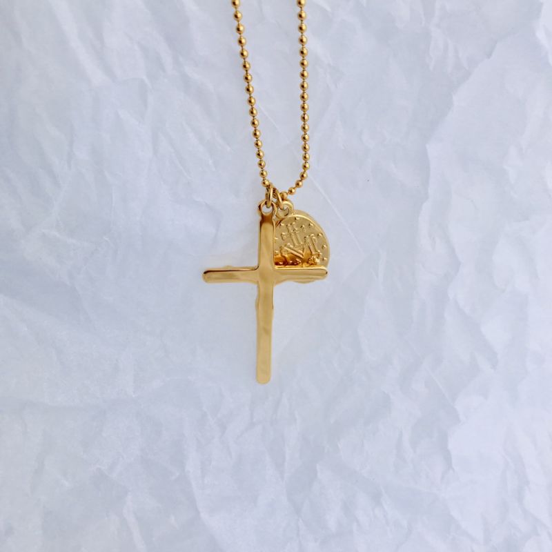 Fashionable Cross Overlapping Necklace Titanium Steel Gold New Product