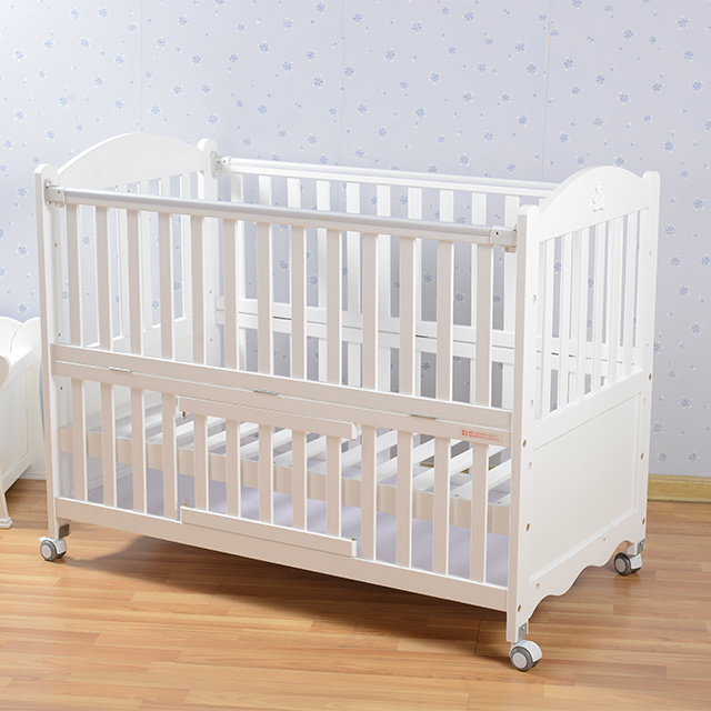Wooden Portable Foldable Wooden Reborn Baby Doll Playpen Cribs for Baby