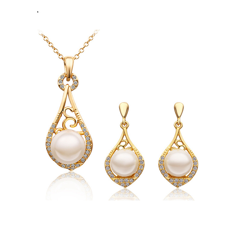 18K Gold Dimaond Jewelry with Natural Pearl Set