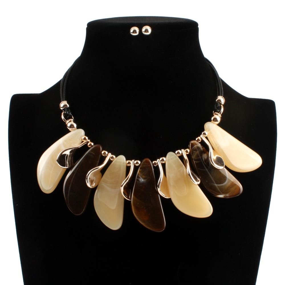 Geometric Leaves Acrylic Resin Ladies Jewelry Necklace Women Chain