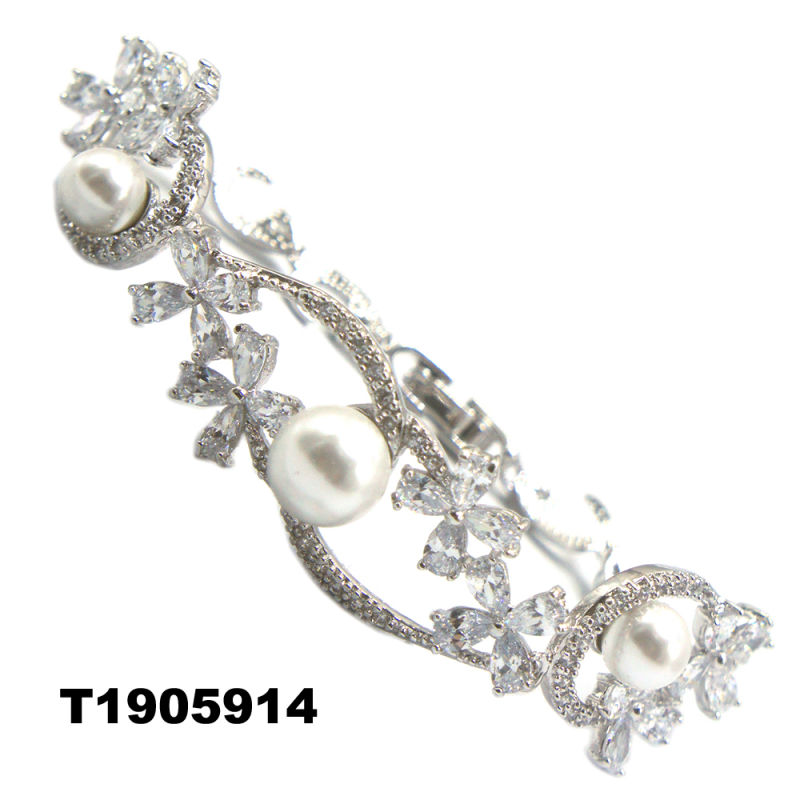 Pearl Bracelet/Rhodium Plated/Fashion Jewelry/Fashion Bracelet/Flower Shell Bracelet