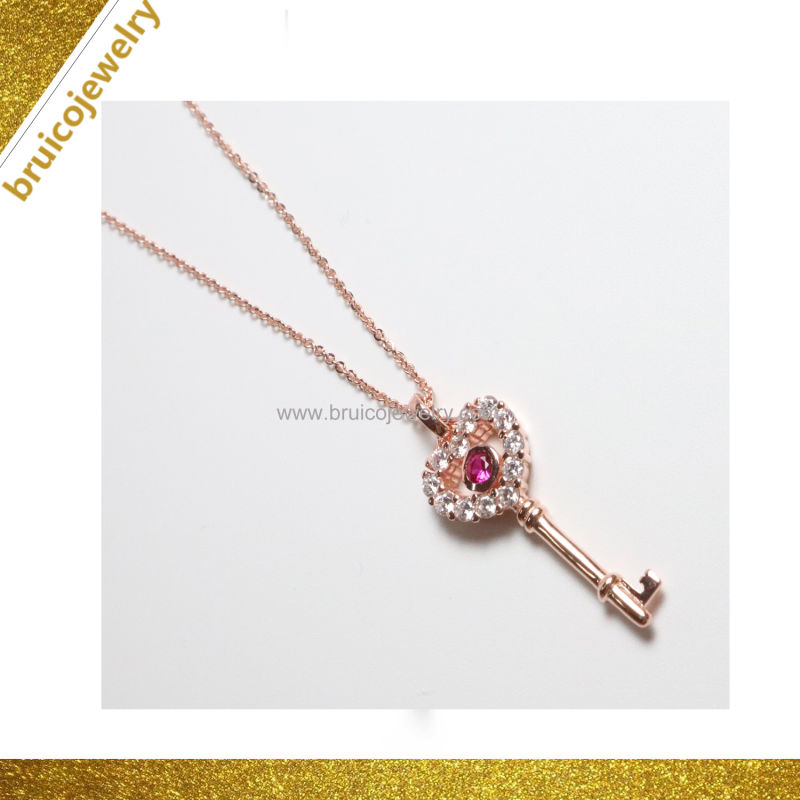 18K Elegant Silver Pendant Necklace with Key Shape for Girls