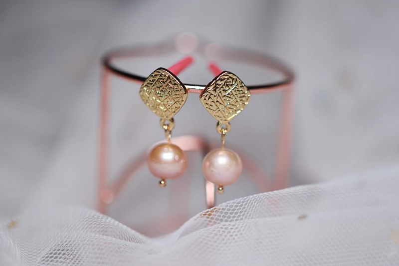 Customizable Natural Pearl Earrings