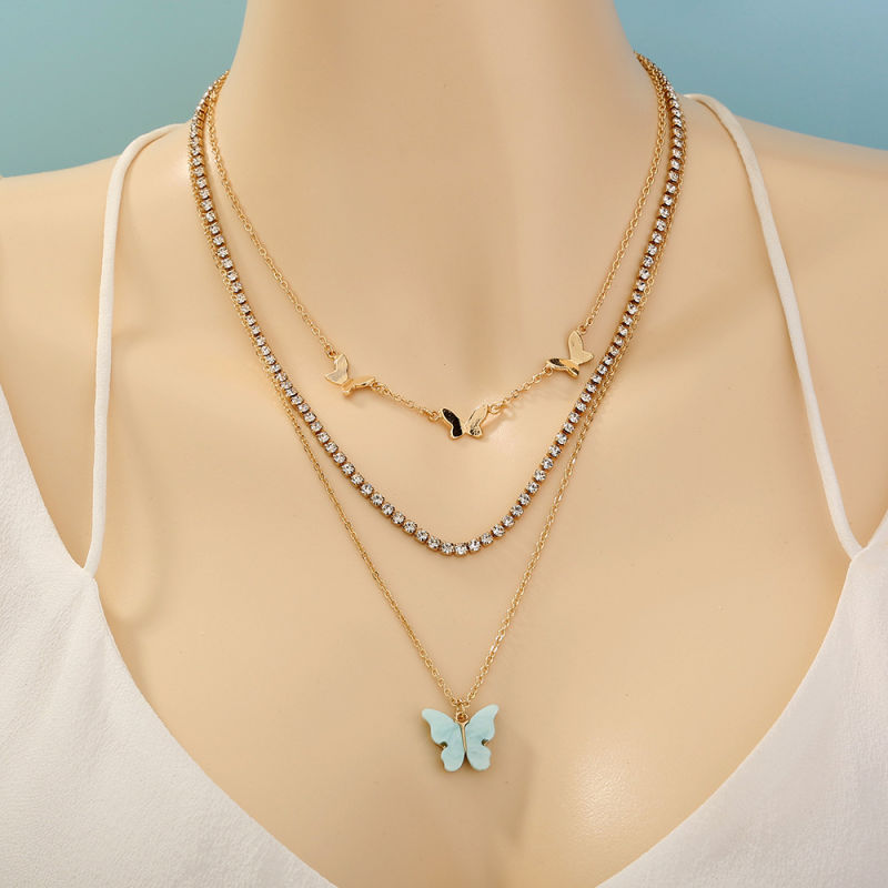 Fashionable Charm Blue Butterfly Pendant Lady Necklace