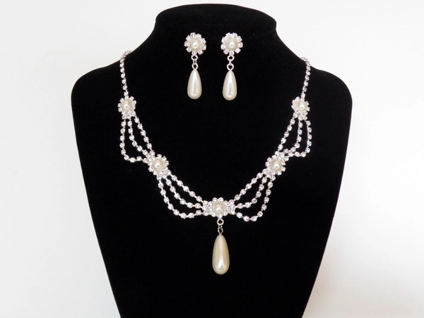 Top Ranking Quality Best Price Handmade Luxury Fashion Jewelry Necklace Set for Lady Use