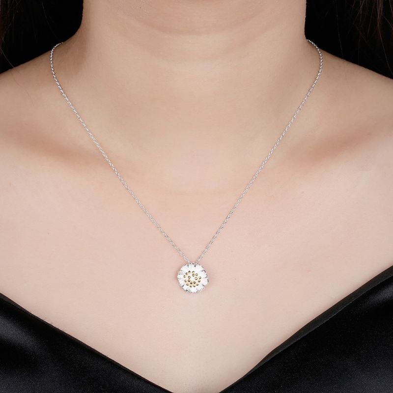 Fashion Wholesale European Jewelry Flower Shape Pendant Sterling Silver Necklace