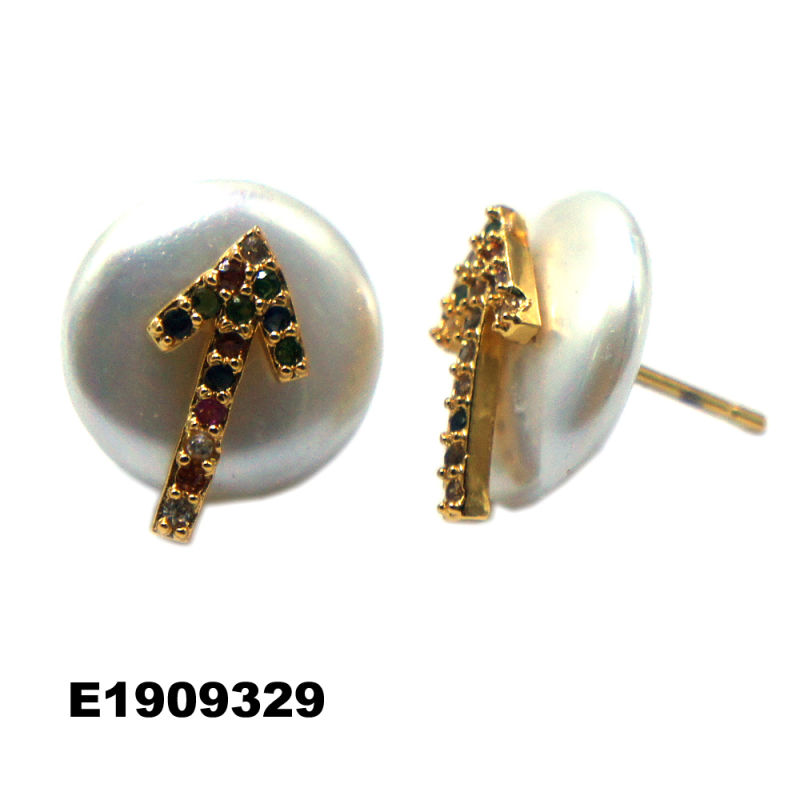 New Fashion/White Pearl/Round Earrings/Women Earrings/Pearl Earring for Women