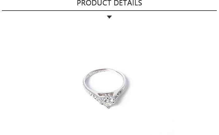 Professioanl Fashion Jewelry Silver Ring with Rhinestone